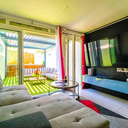 Triplex Yasuke: Vivez L'Experience Pop Art Et Geek En Plein Coeur De Petit-Bourg Exterior foto