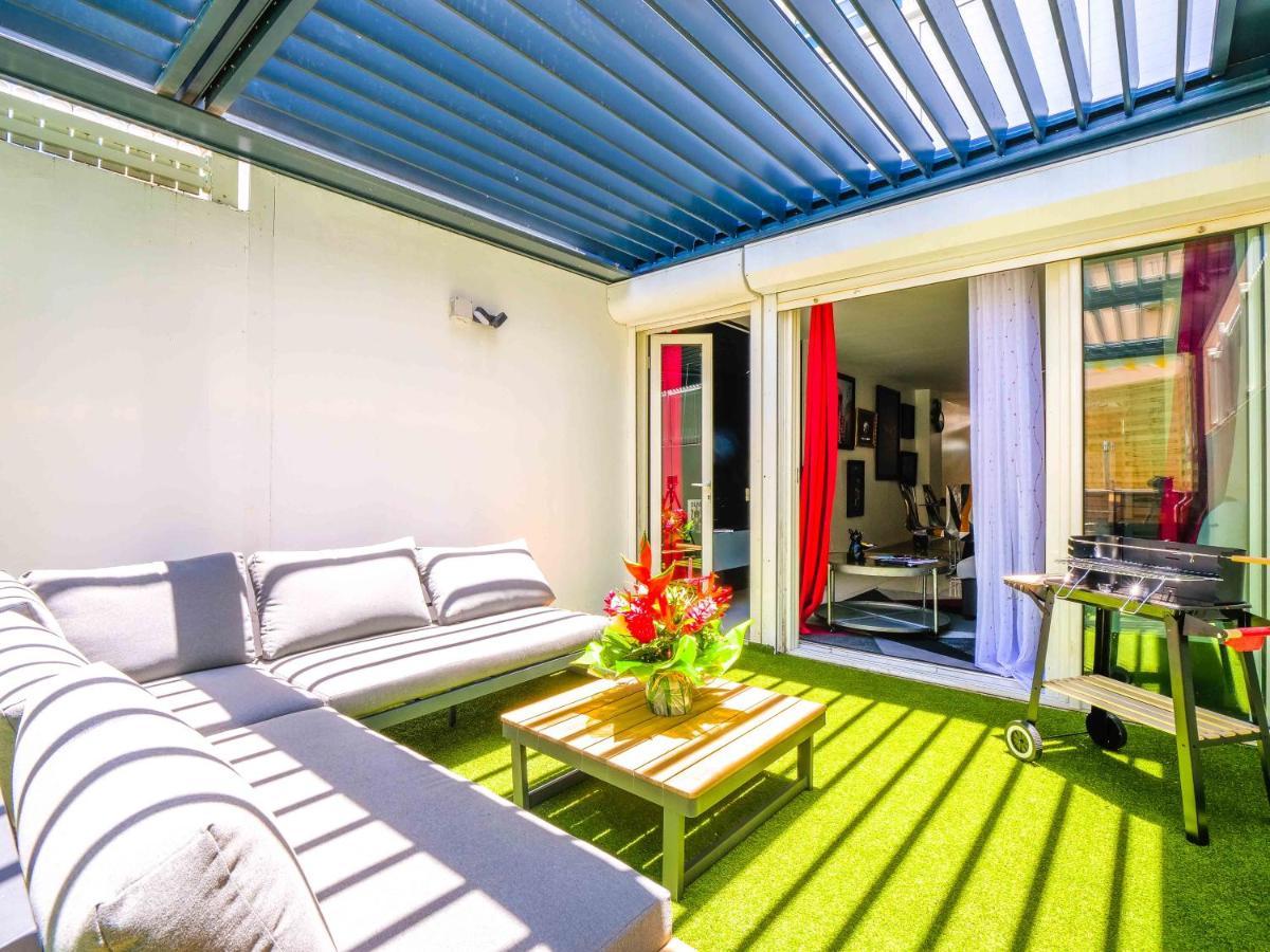 Triplex Yasuke: Vivez L'Experience Pop Art Et Geek En Plein Coeur De Petit-Bourg Exterior foto