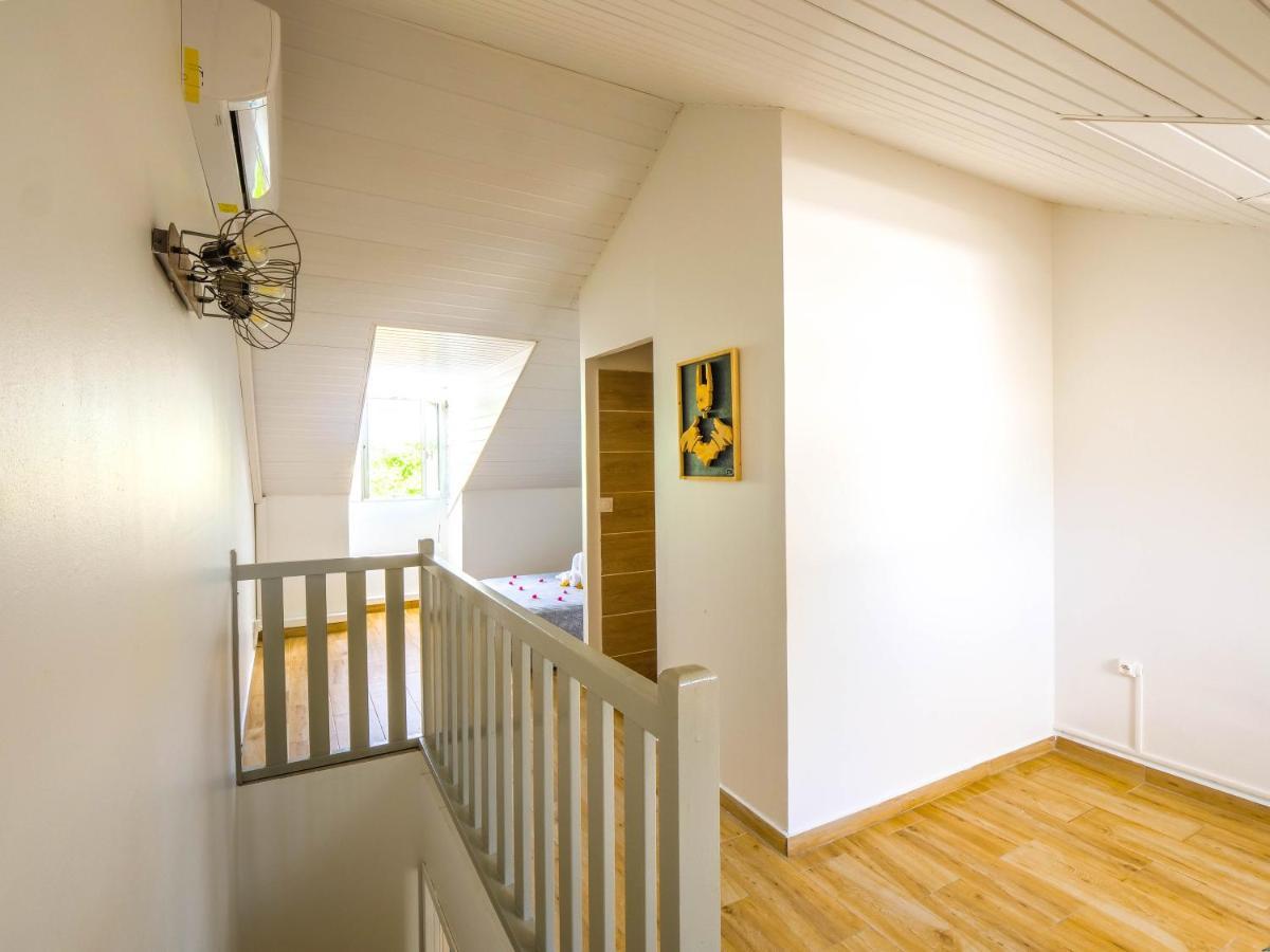 Triplex Yasuke: Vivez L'Experience Pop Art Et Geek En Plein Coeur De Petit-Bourg Exterior foto